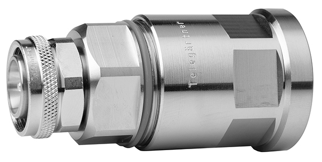 4.3/10 Plug Screw 7/8